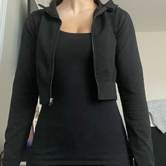 Black athletic zip-up sweater - Picture 5 of 7